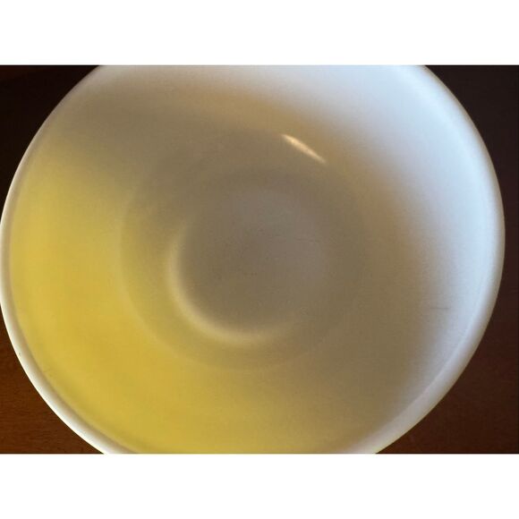 Pyrex #440 primary yellow mixing bowl retro lemon slice vintage 50’s - Picture 2 of 7